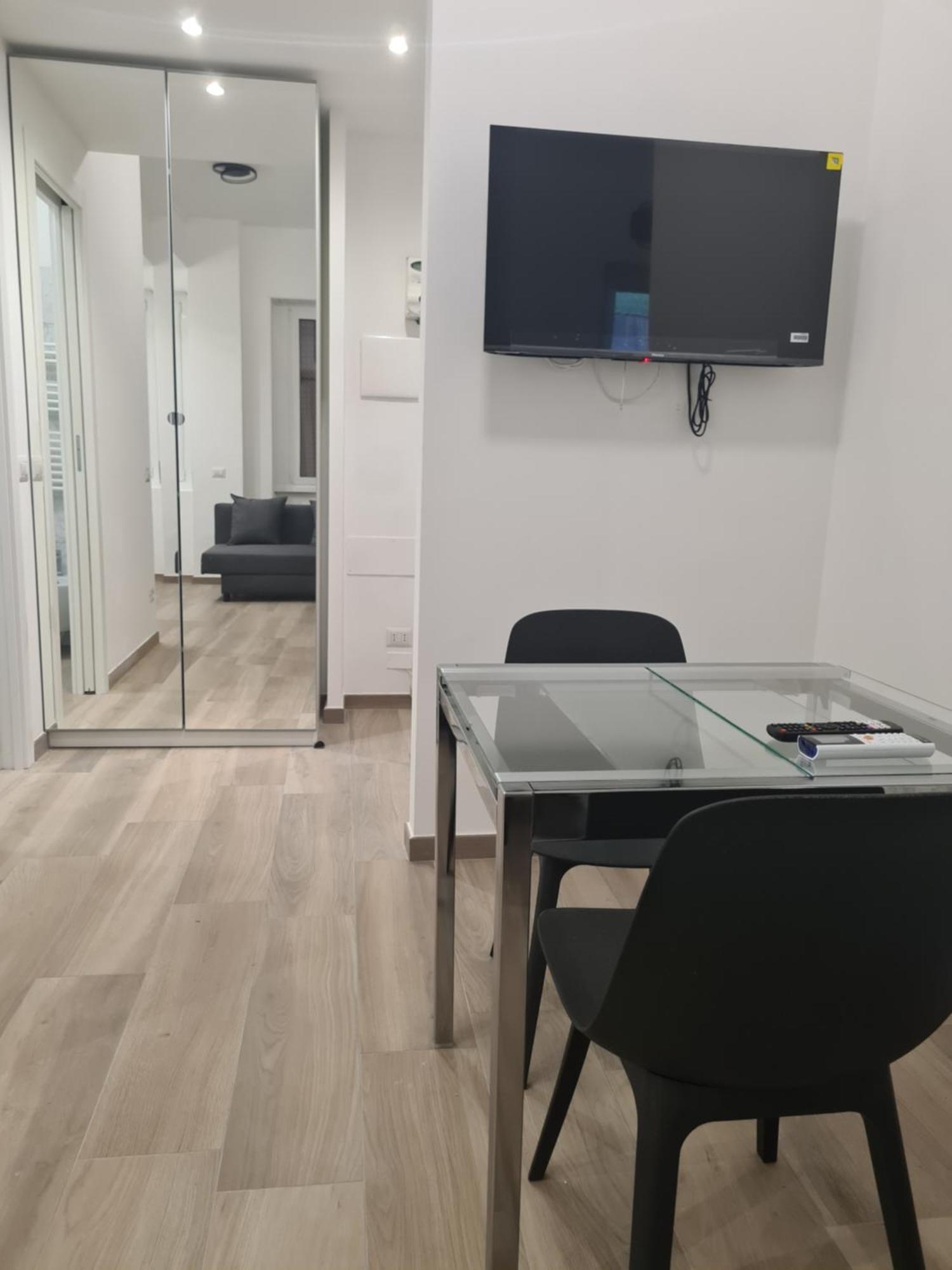 Solari Apartment ミラノ エクステリア 写真